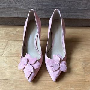 Ann Taylor Effie Suede Pumps